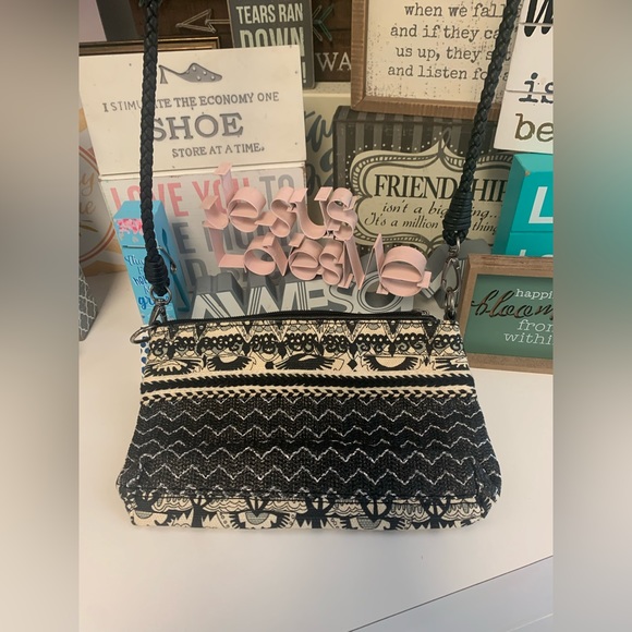 Sakroots Purse- Very Good Used Condition - Picture 6 of 16
